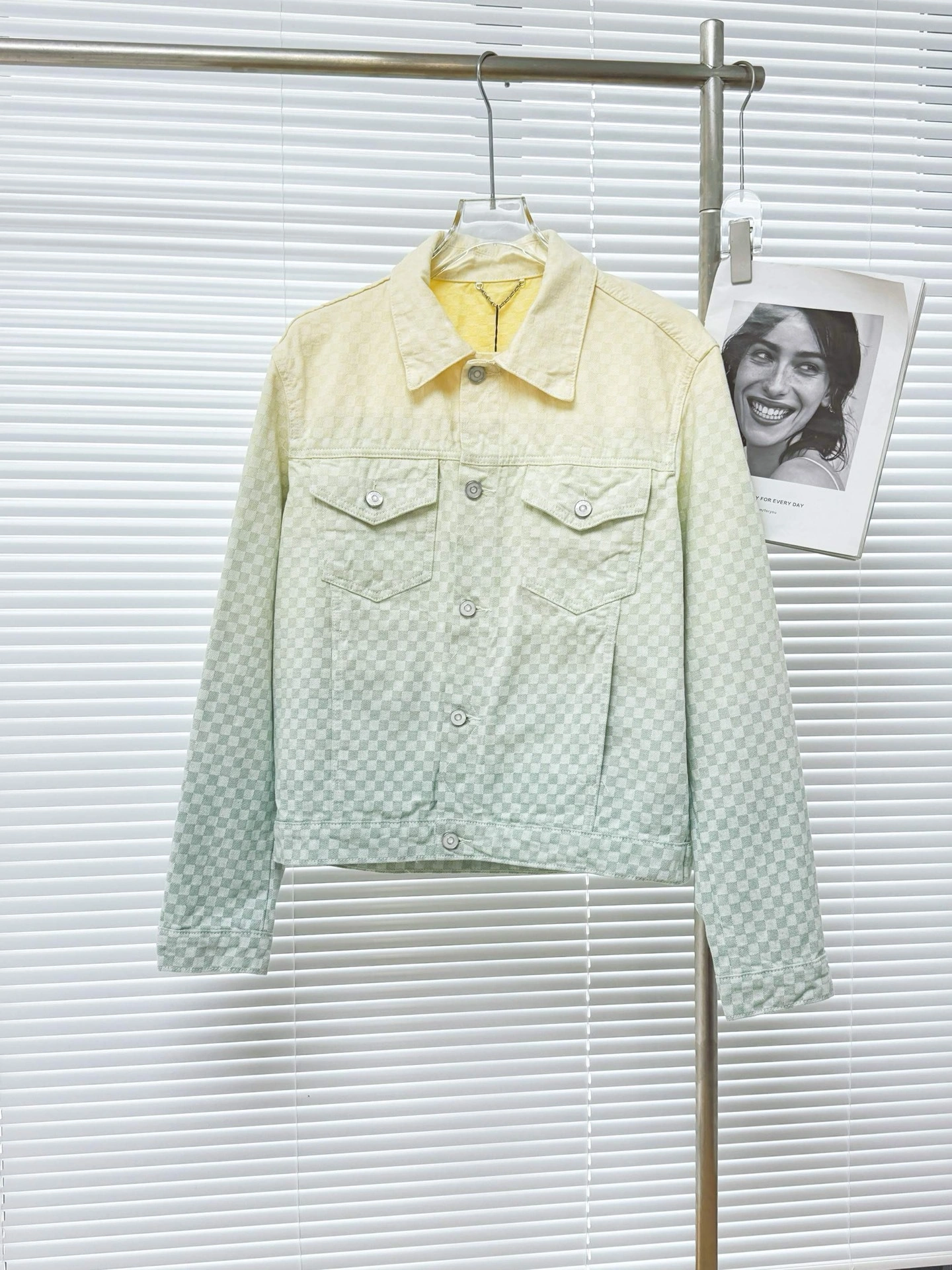 wg.luxury- 8V oversize item:E-F409E0660